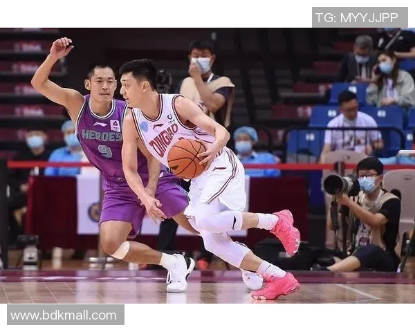 刘强的篮球人生深度对话探索他的梦想与坚持之路