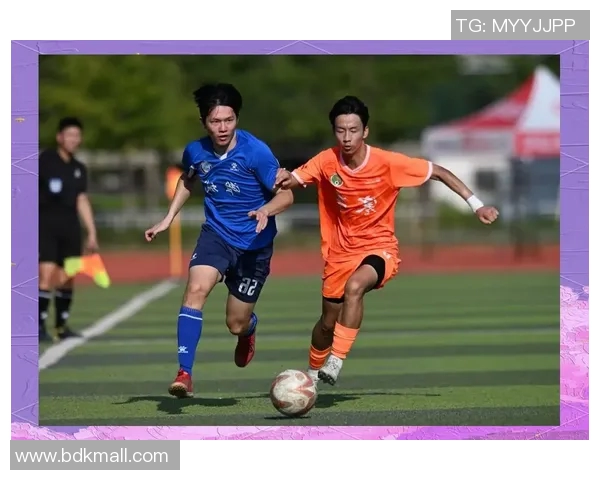 在绿茵场上追逐梦想的少年们挑选足球明星的热血成长故事 在绿茵场上追逐梦想的少年们挑选足球明星的热血成长故事